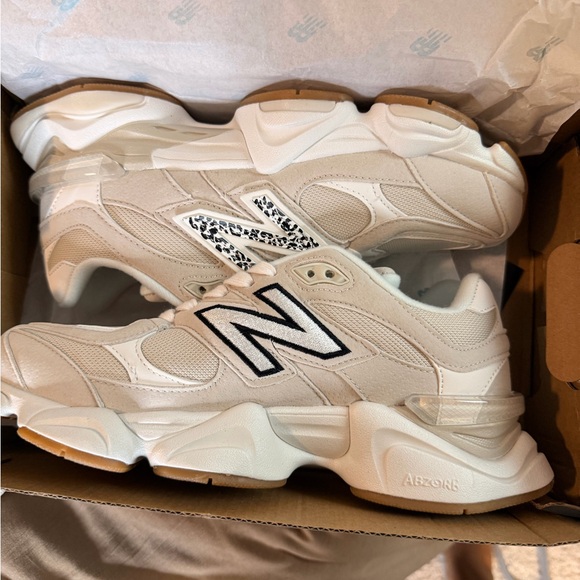 New Balance Other - New Balance 9060 Beige with Leopard print